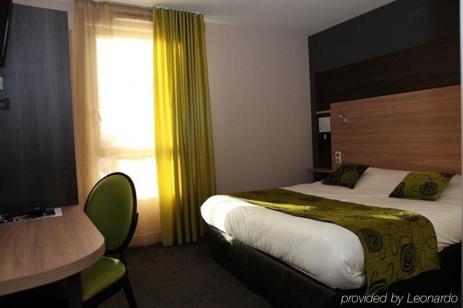 Hotel Belfort Нант Номер фото